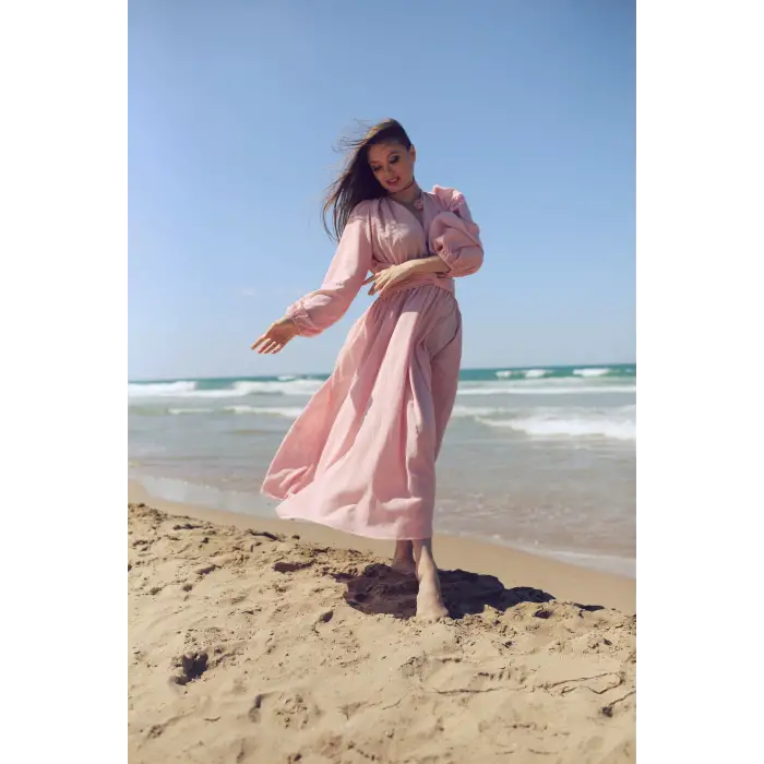 PEACE KEMER DETAYLI ŞİLE BEZİ ELBİSE