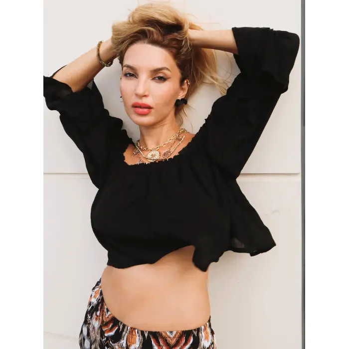 SAHRA MADONNA YAKA CROP BLUZ