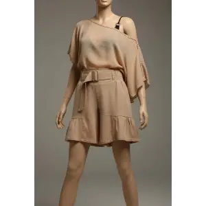 Fırfır Detaylı ve Kemerli Şile Bezi Şort