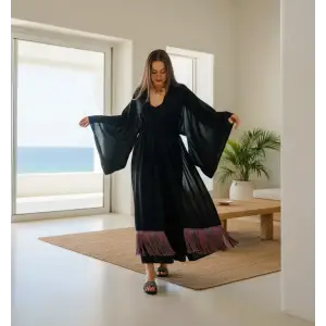 JÜLİDE PÜSKÜL DETAYLI KAFTAN / Siyah