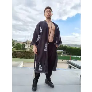 PYRAMID TAHTA BASKI KAFTAN / siyah