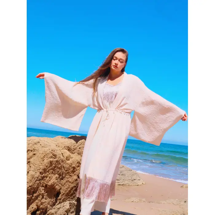 JÜLİDE PÜSKÜL DETAYLI KAFTAN