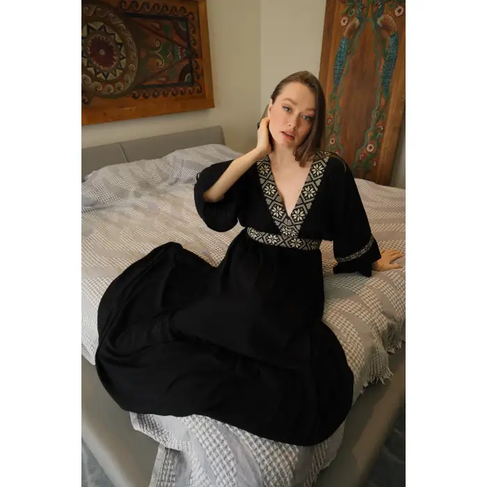 RUMELİ V YAKA ELBİSE