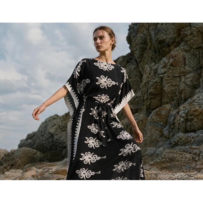 MUKARNAS ETNİK DESENLİ VİSKON KAFTAN ELBİSE
