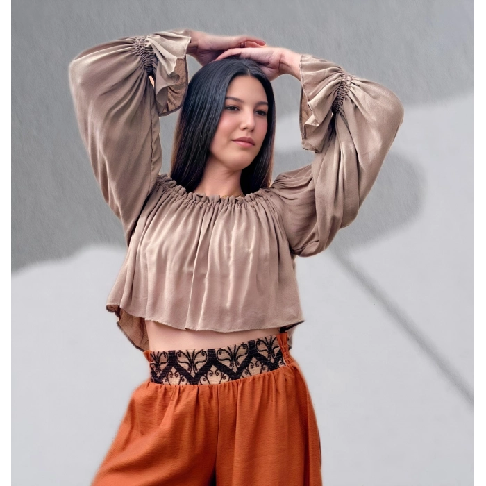 SAHRA MADONNA YAKA CROP BLUZ / Vizon