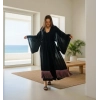 JÜLİDE PÜSKÜL DETAYLI KAFTAN / Siyah