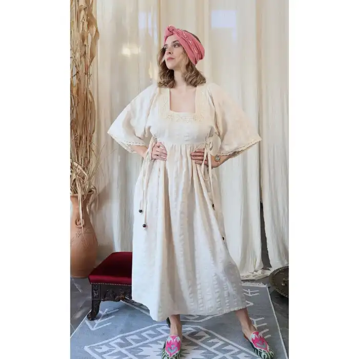 NERGİS KARE YAKA ELBİSE