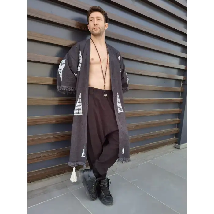 PYRAMID TAHTA BASKI KAFTAN / siyah