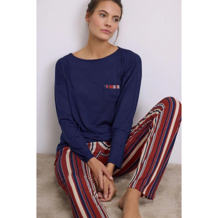 %100 Modal Lacivert Uzun Kollu T-Shirt ve Çizgili Pantolon Takımı
