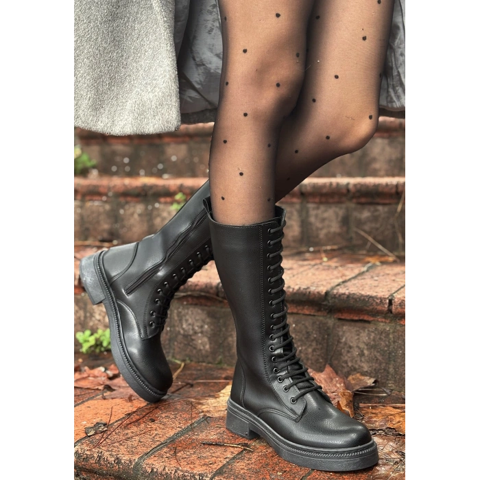 Dorin Siyah Cilt Bağcıklı Çizme