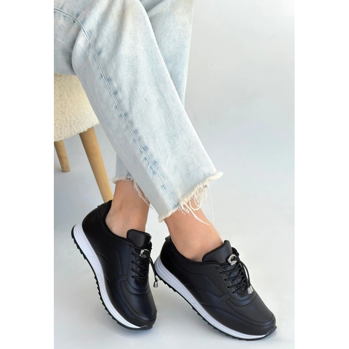 Finna Siyah Cilt Bağcıklı Spor Ayakkabı