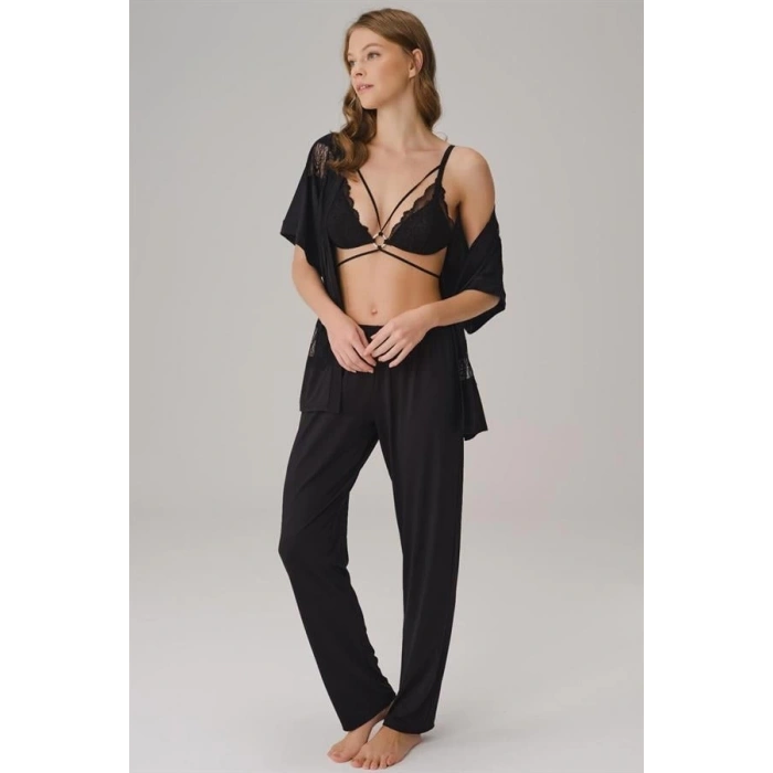 İp Askılı V Yaka Düz Yazlık Uzun Dantel Detaylı Pijama Takımı Sabahlık