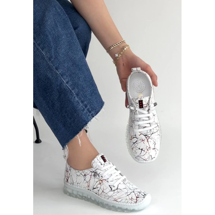 Jiten Beyaz Desenli Deri Bağcıklı Spor Ayakkabı