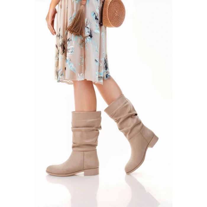 Pem Plod Bej Süet Çizme