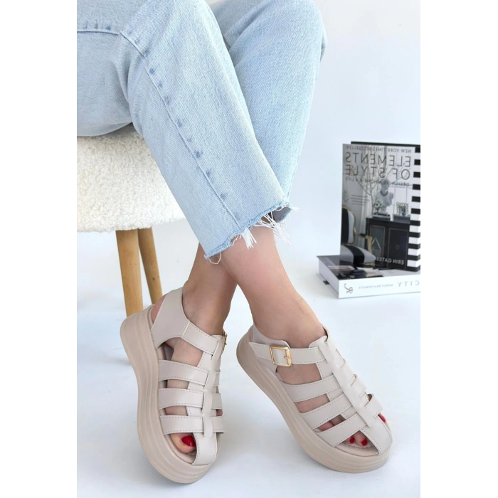 Toten Bej Cilt Kemerli Sandalet