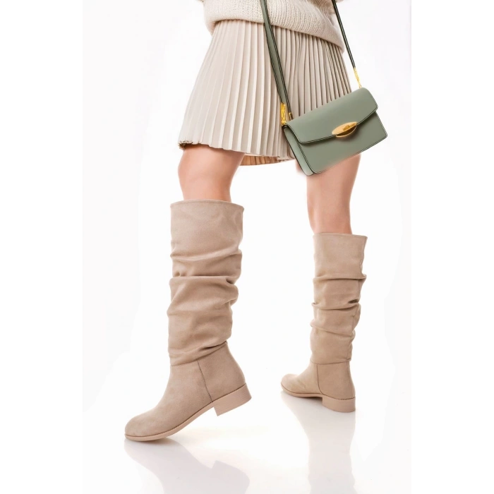 Pem Winda Bej Süet Körüklü Çizme