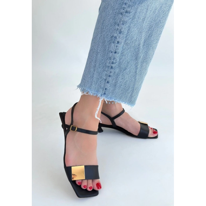 Zıan Siyah Topuklu Ayakkabı