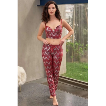 Kadife Balenli Destekli Dolgulu Parlak Baskılı Fermuar Detaylı Büstiyer ve Pantolon Pijama Takım