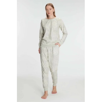 Pamuklu Uzun Kol Kışlık Pijama Takımı