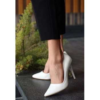 Hillar Beyaz Cilt Stiletto Ayakkabı