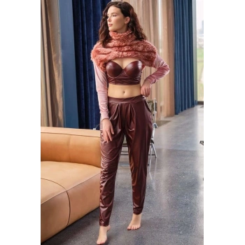 Kadın Polar Kumaş Bolero Deri Görünümlü Balenli Destekli Dolgulu Askıları Çıkabilen Büstiyer Sütyen ve Yandan Cepli Pantolon Pijama 3lü Takım (9761)