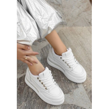 Lulu Beyaz Cilt Bağcıklı Spor Ayakkabı