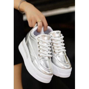 Lulu Gümüş Rugan Bağcıklı Spor Ayakkabı