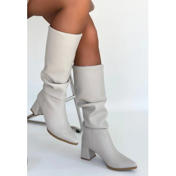 Pitay Bej Cilt Topuklu Çizme