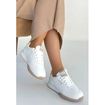 Tawen Beyaz Cilt Bağcıklı Spor Ayakkabı