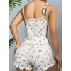 Pamuklu Beyaz Üstüne Çiçek Desen Fitilli Askılı Şortlu Pijama Takımı