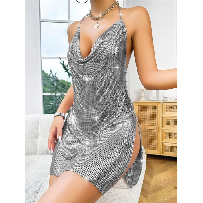 Özel Tasarım Gümüş Payetli Zincir Detaylı Parlak Işıltılı Sırt Dekolteli Fantezi Mini Club Elbisesi