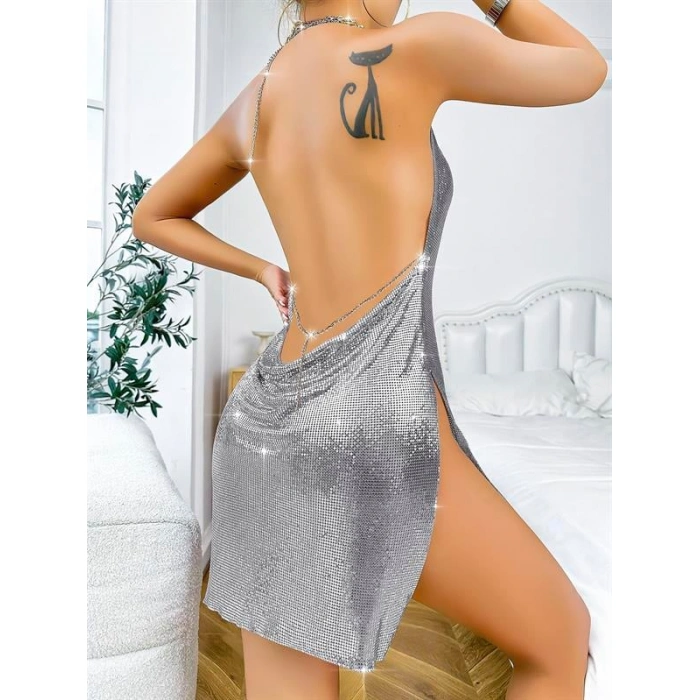 Özel Tasarım Gümüş Payetli Zincir Detaylı Parlak Işıltılı Sırt Dekolteli Fantezi Mini Club Elbisesi