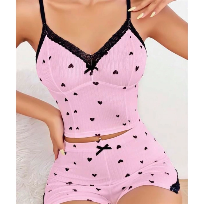 Pembe Kalp Desenli Askılı Şortlu Pijama Takım