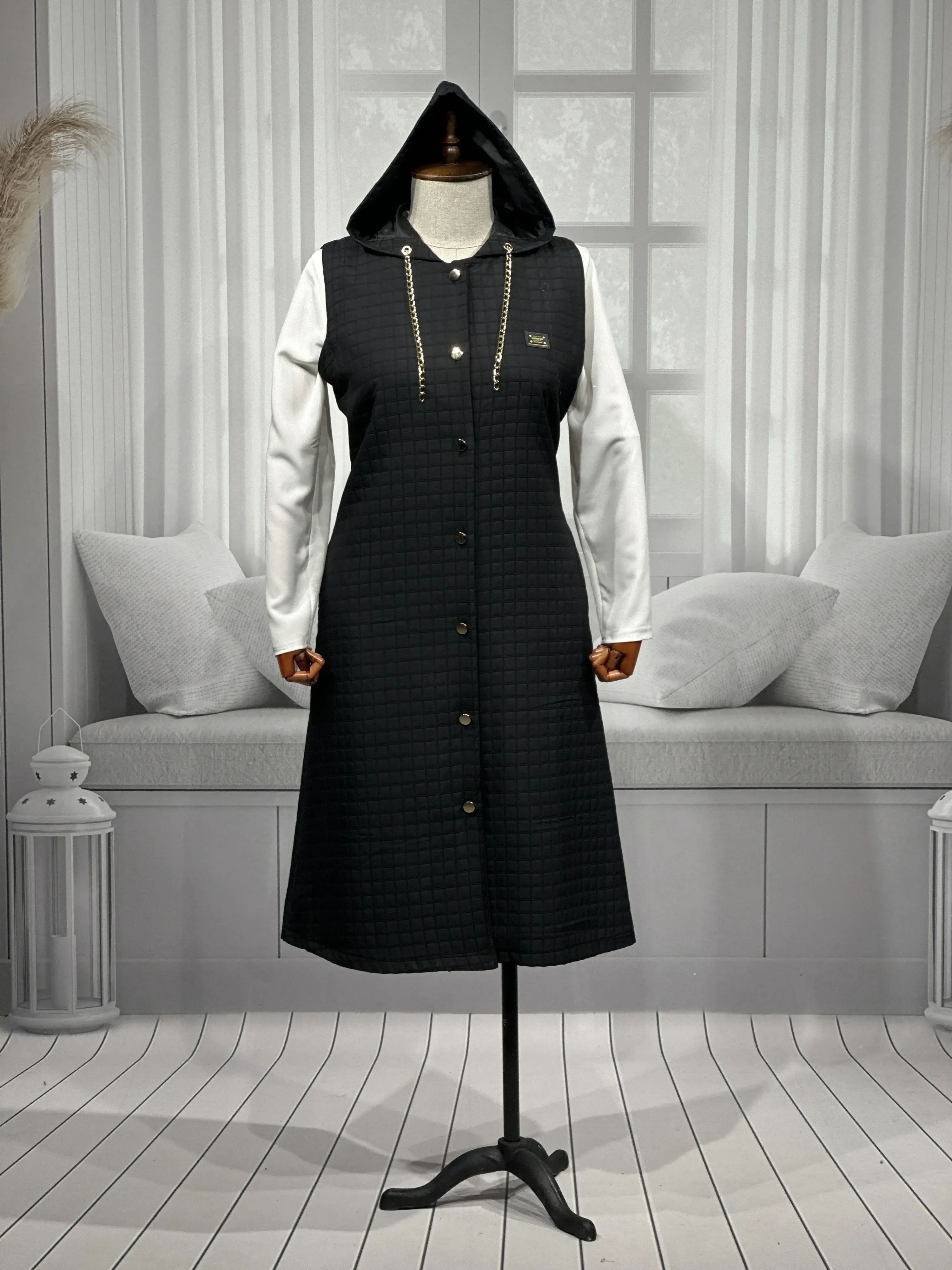 HESNA 7078 KAPİTONE YELEK - SİYAH - (Asorti: 46-52)