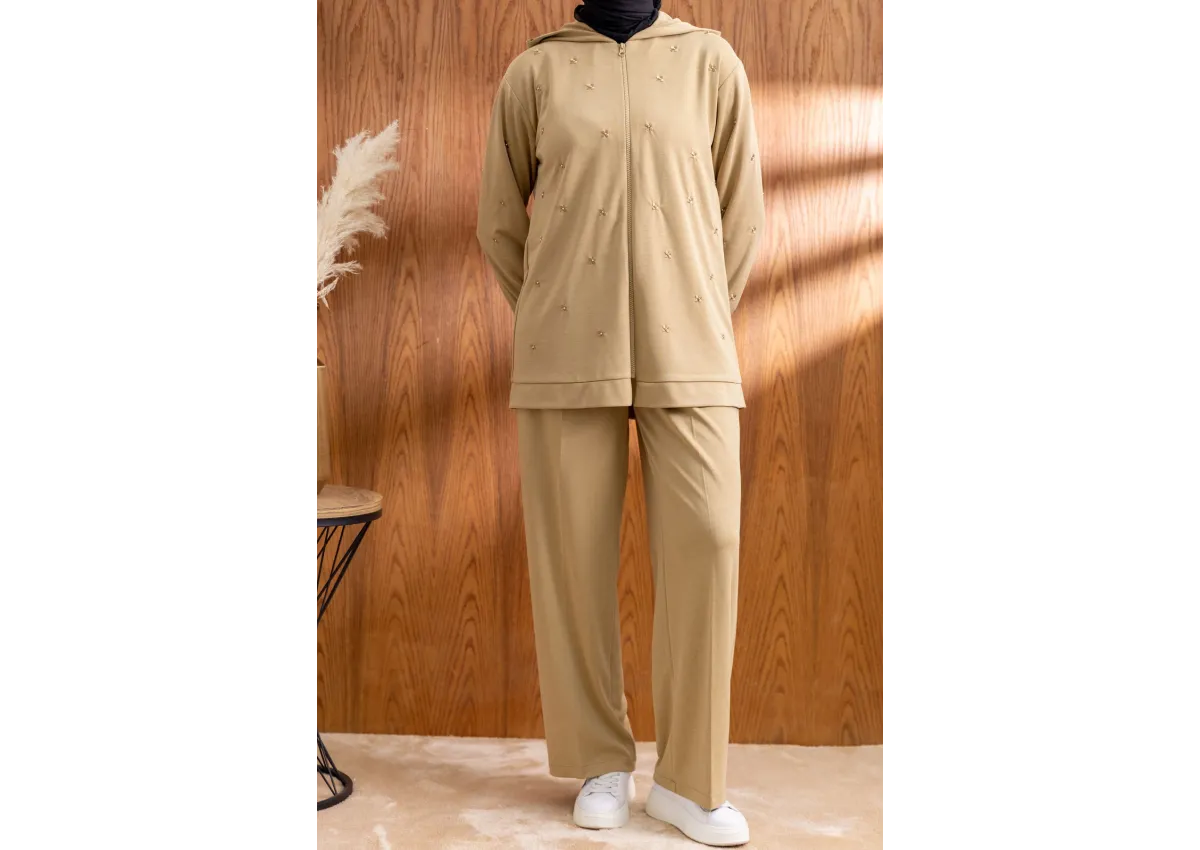 NAKIŞ VE İNCİ DETAYLI PANTOLONLU TAKIM - TAŞ - (Asorti: M-XXL)