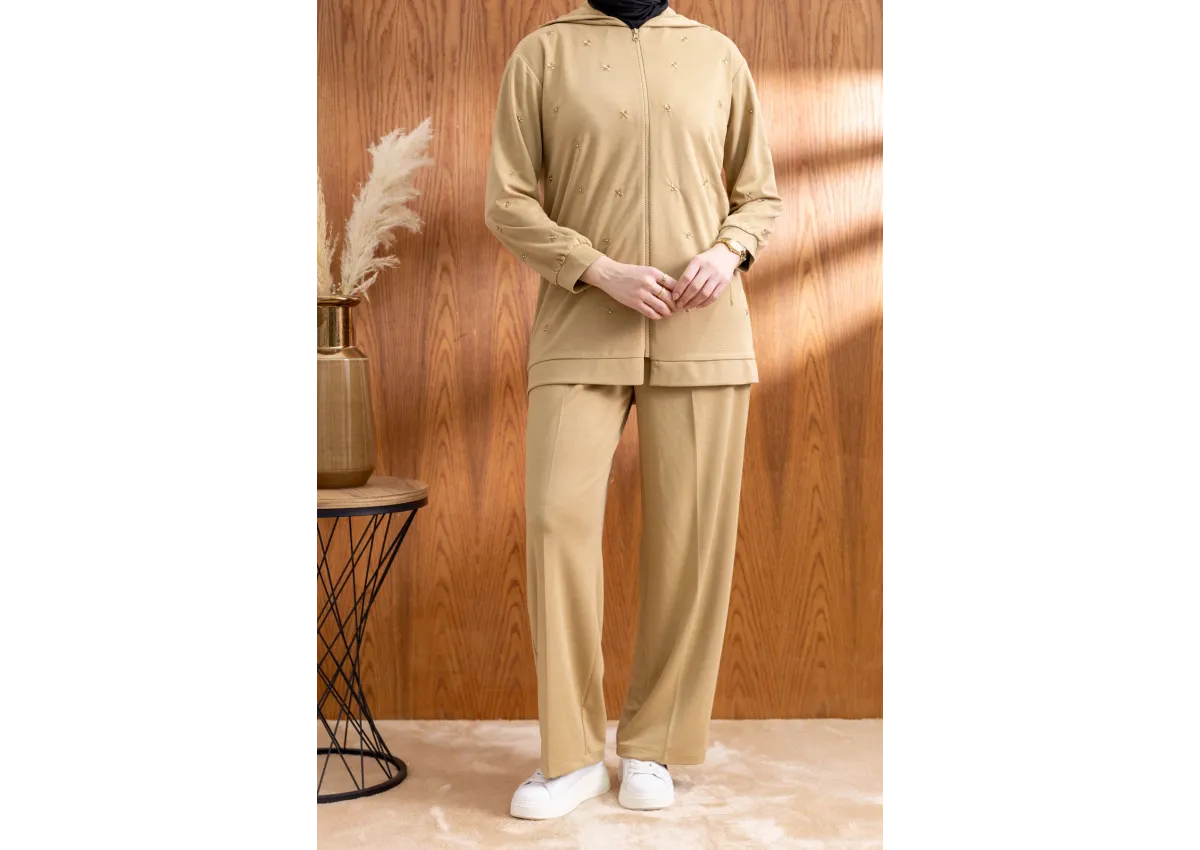 NAKIŞ VE İNCİ DETAYLI PANTOLONLU TAKIM - TAŞ - (Asorti: M-XXL)