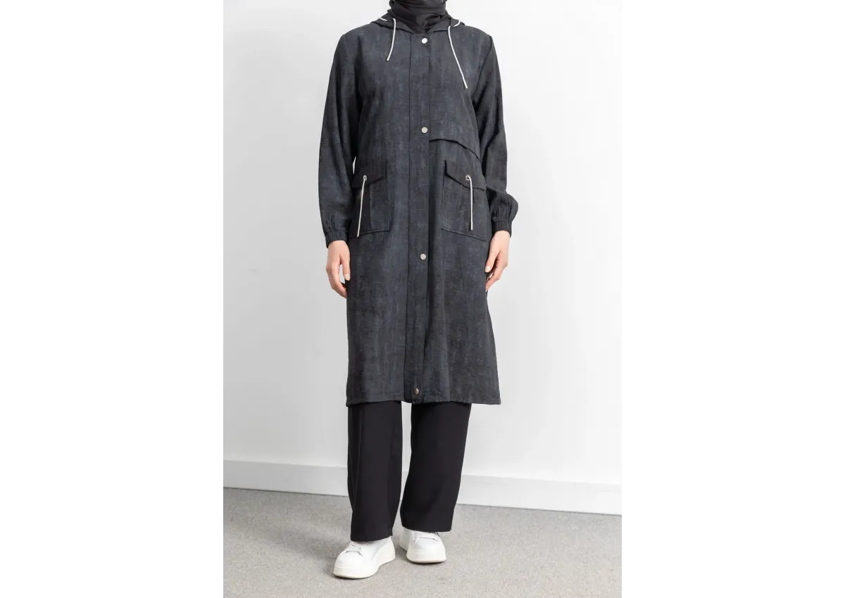 KAPÜŞONLU BASKILI ALLER DETAYLI ARABOY - SİYAH - (Asorti: 46-52)