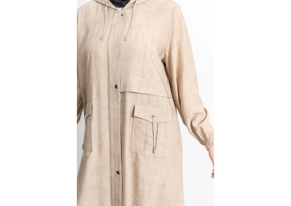 KAPÜŞONLU BASKILI ALLER DETAYLI ARABOY - BEJ - (Asorti: 46-52)