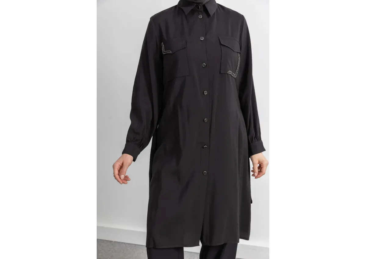 CEPLERİ TAŞ DETAYLI KUŞAKLI ARABOY - SİYAH - (Asorti: 46-52)