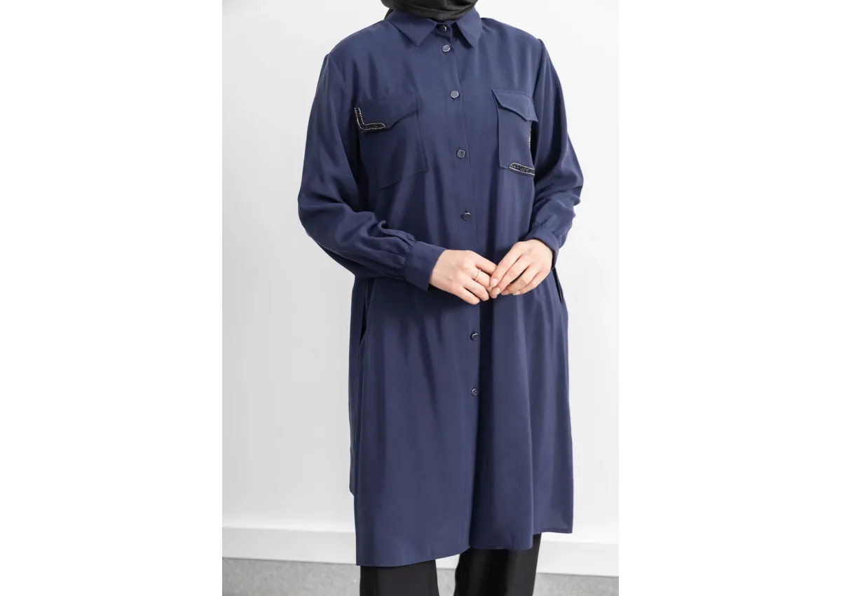 CEPLERİ TAŞ DETAYLI KUŞAKLI ARABOY - LACİVERT - (Asorti: 46-52)