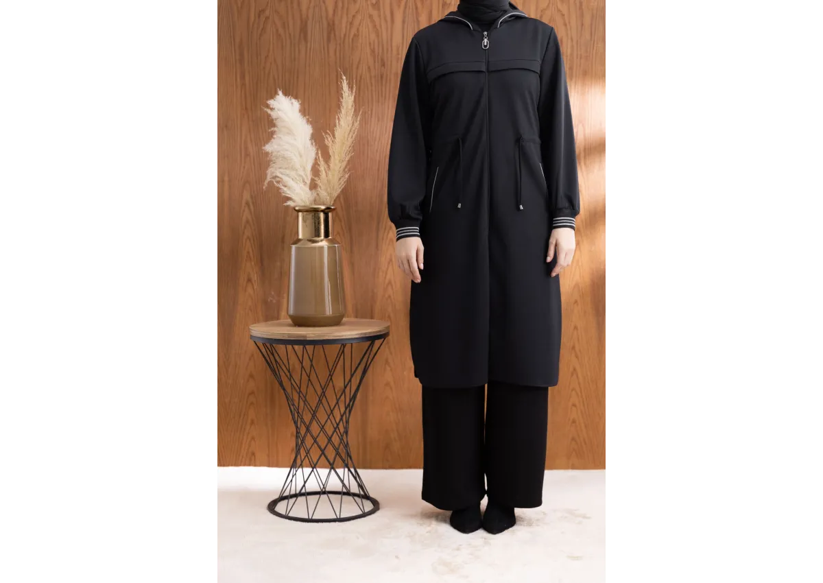 KAPÜŞONLU RİBANA VE ALLER DETAYLI GİYÇIK - SİYAH - (Asorti: 46-52)