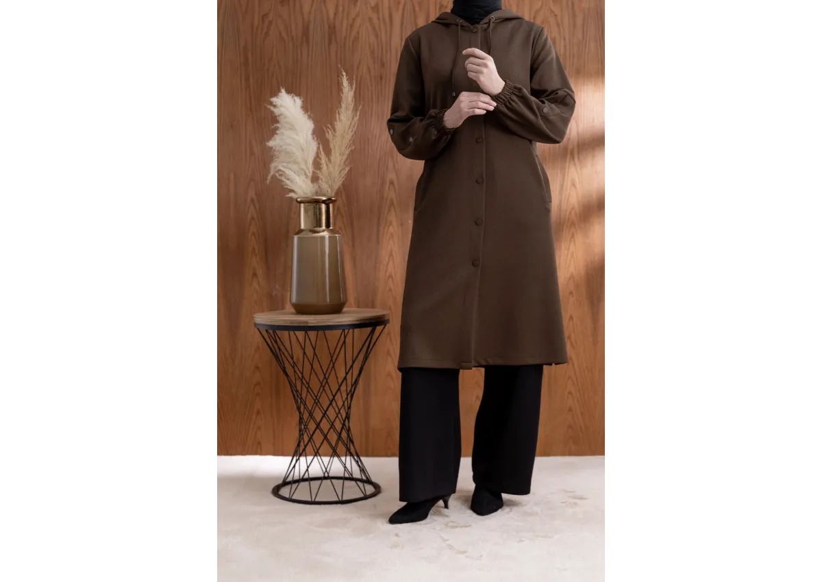 ÖNÜ ÇITÇITLI KAPÜŞONLU GİYÇIK - KAHVE - (Asorti: 46-52)