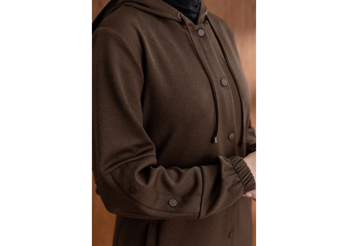 ÖNÜ ÇITÇITLI KAPÜŞONLU GİYÇIK - KAHVE - (Asorti: 46-52)