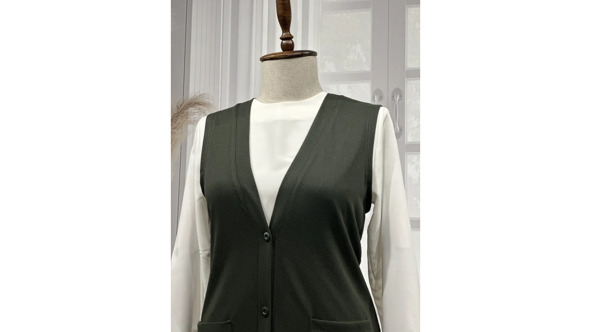 BUĞRA UZUN YELEK - HAKİ - (Asorti: 4-6)