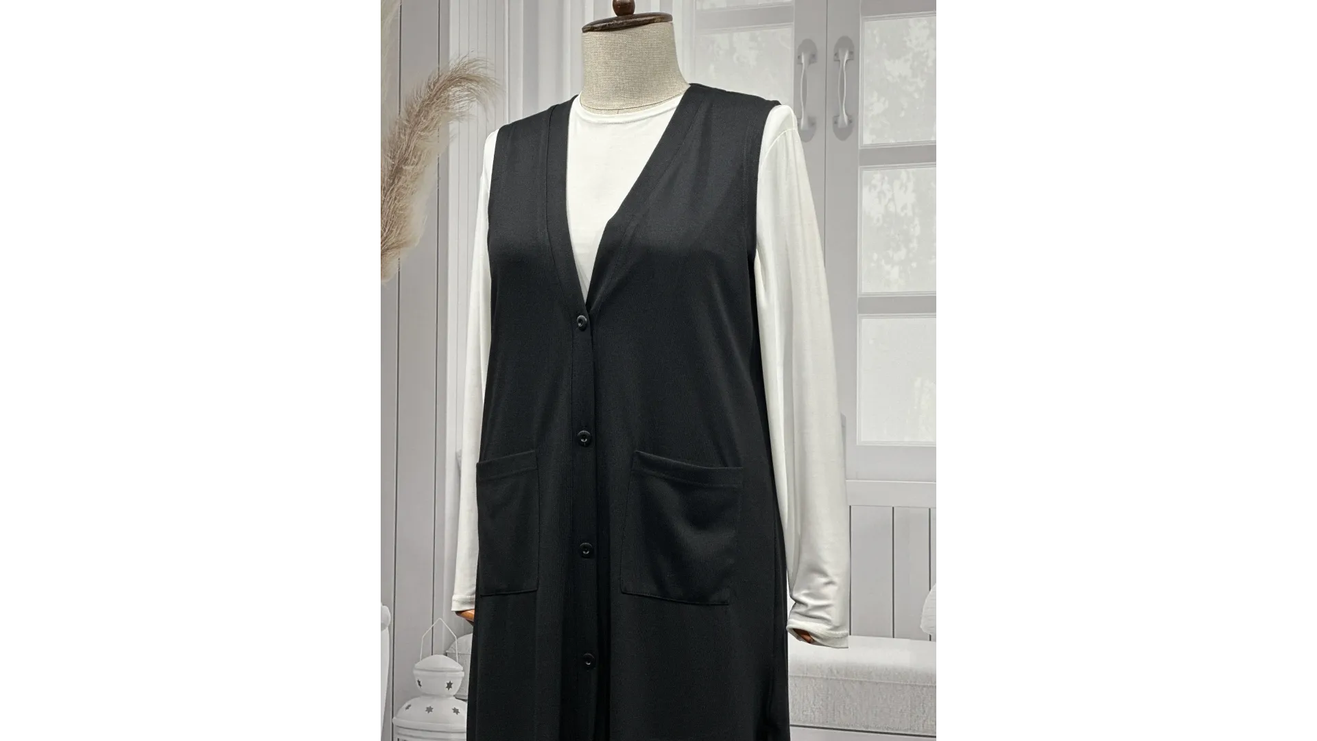 BUĞRA UZUN YELEK - SİYAH - (Asorti: 4-6)