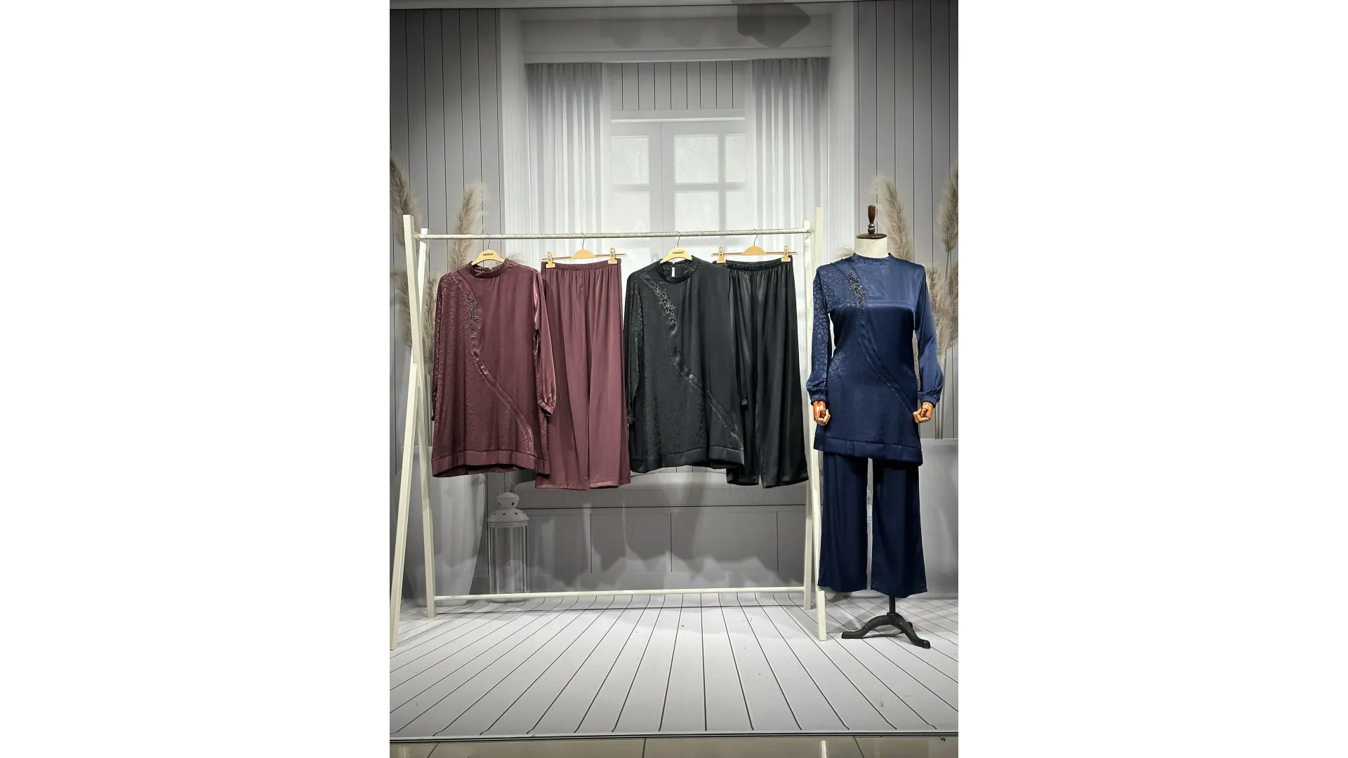 HESNA 4608 TAKIM - LACİVERT - (Asorti: 46-52)