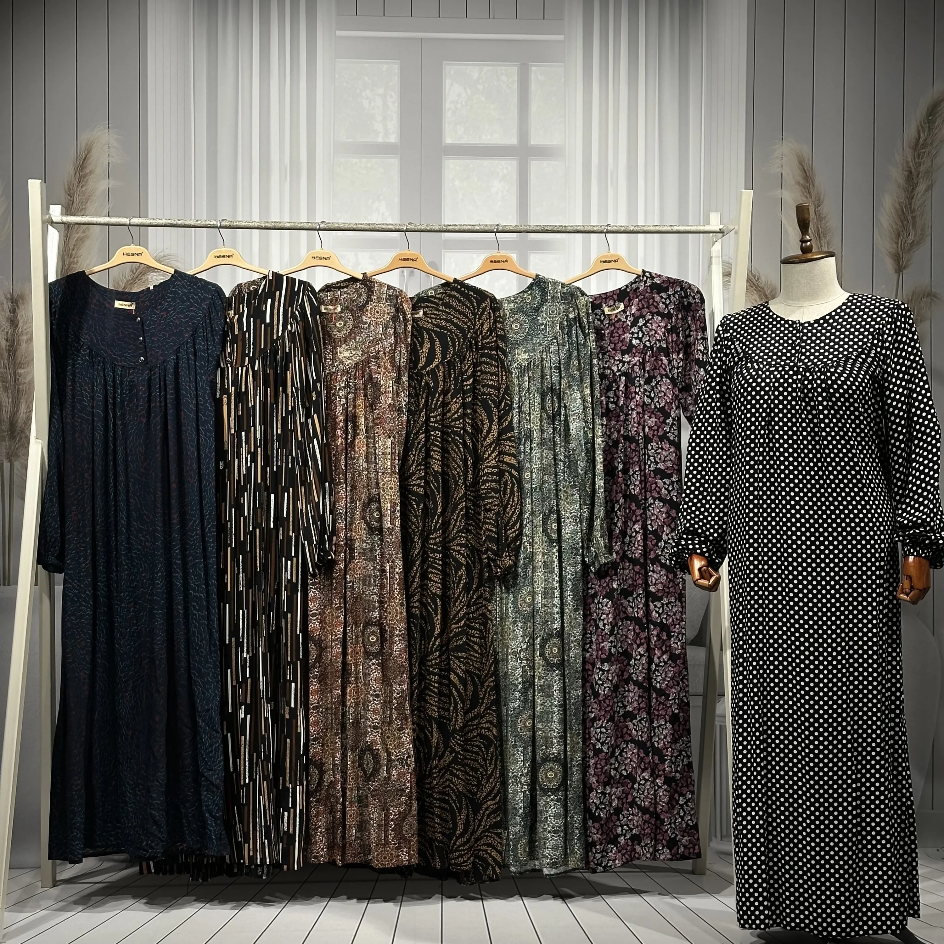 HESNA 8227 ROBALI ELBİSE - KARIŞIK DESENLER - 01-KARIŞIK DESEN - (Asorti: 3-5-7)