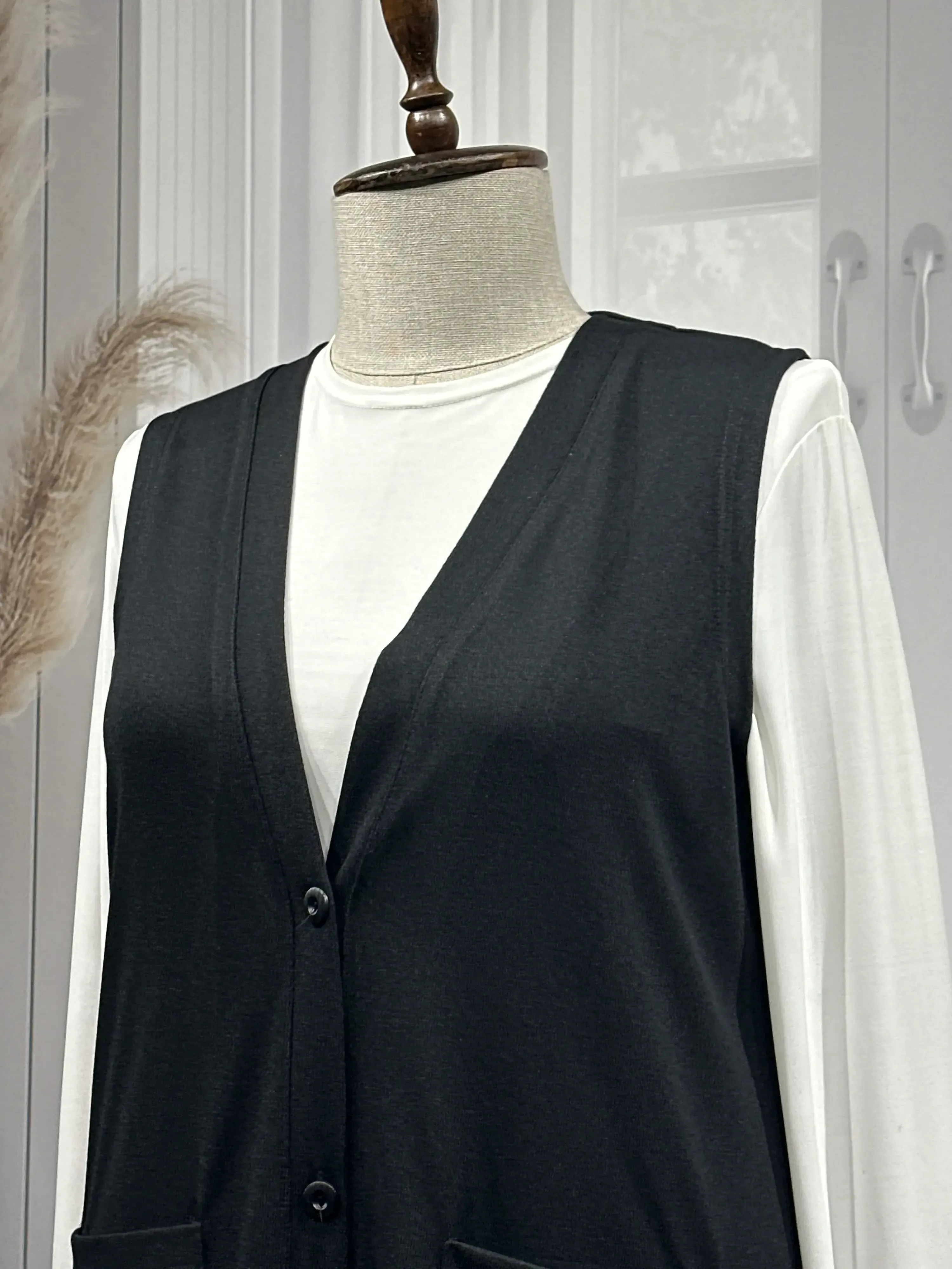 BUĞRA UZUN YELEK - SİYAH - (Asorti: 4-6)