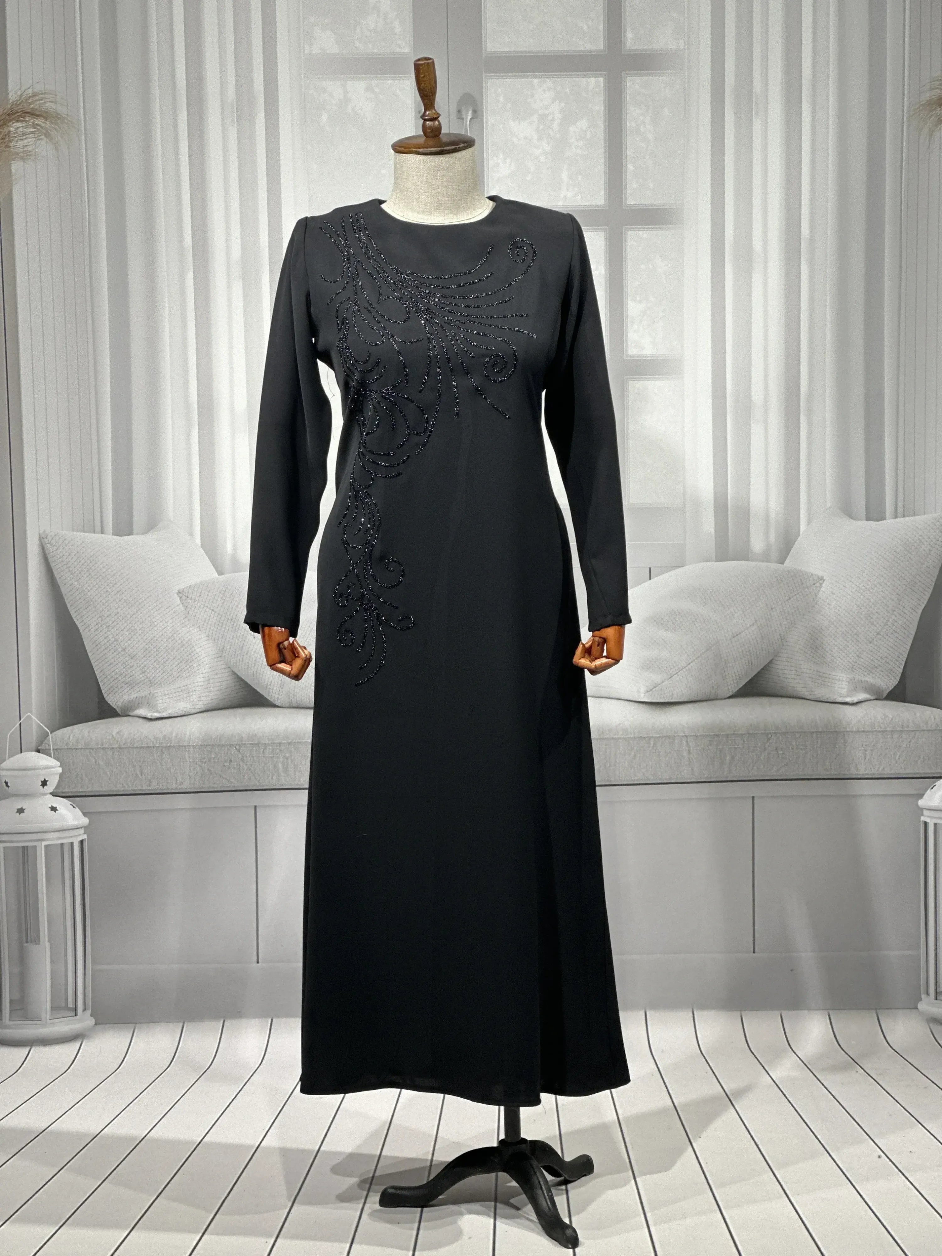 HESNA 8463 BASKILI ELBİSE - SİYAH - (Asorti: 44-54)