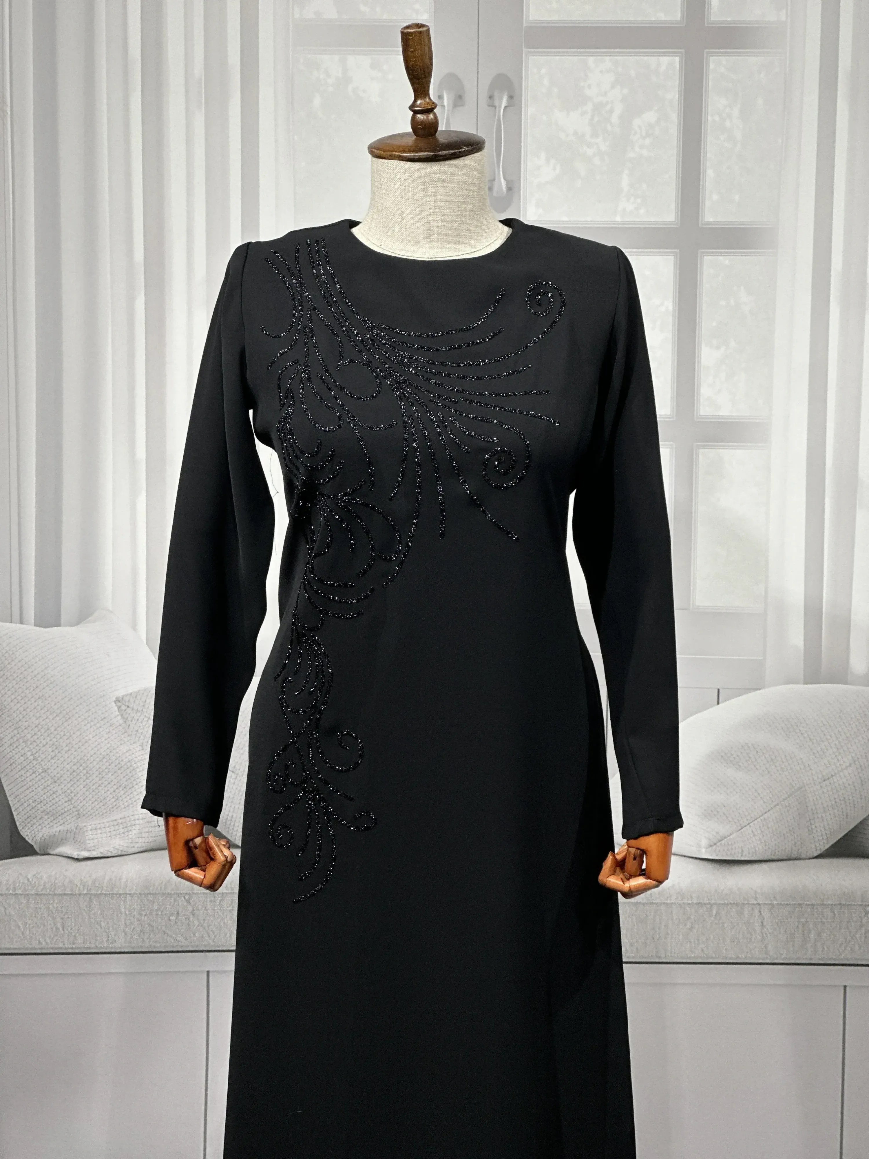 HESNA 8463 BASKILI ELBİSE - SİYAH - (Asorti: 44-54)